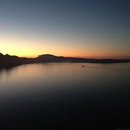 Beautiful Vila Oia