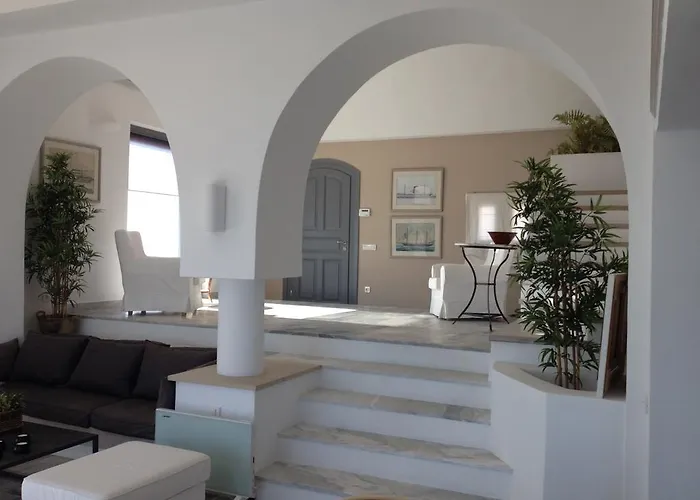 Beautiful * Oia (Santorini)